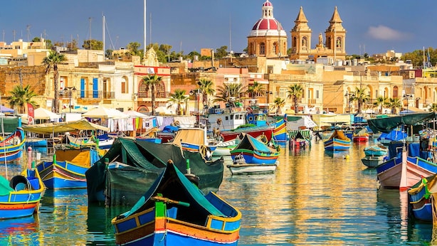 Marina - Centric and Spacious Apartment With Wifi and Balcony (Gzira)