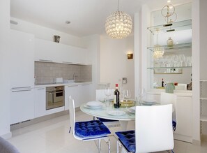 Apartment (1 Bedroom) | Private kitchen