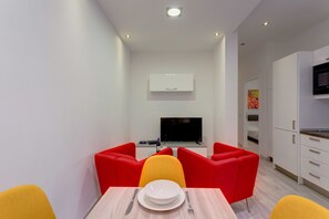 Apartment (1 Bedroom) | 1 bedroom, free WiFi, bed sheets