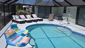 Piscine extérieure, piscine chauffée