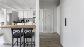 Leilighet, 1 soverom | Spiseområde på rommet