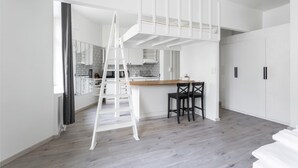 Leilighet, 1 soverom | Spiseområde på rommet