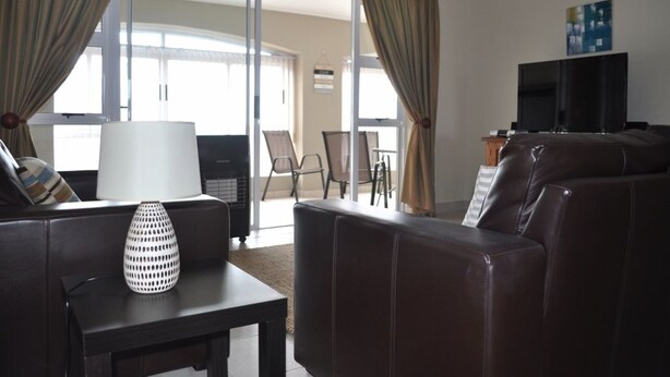 Living area - Cskulpie (Yzerfontein)