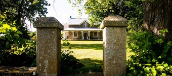 Harlem Stonegate B&B