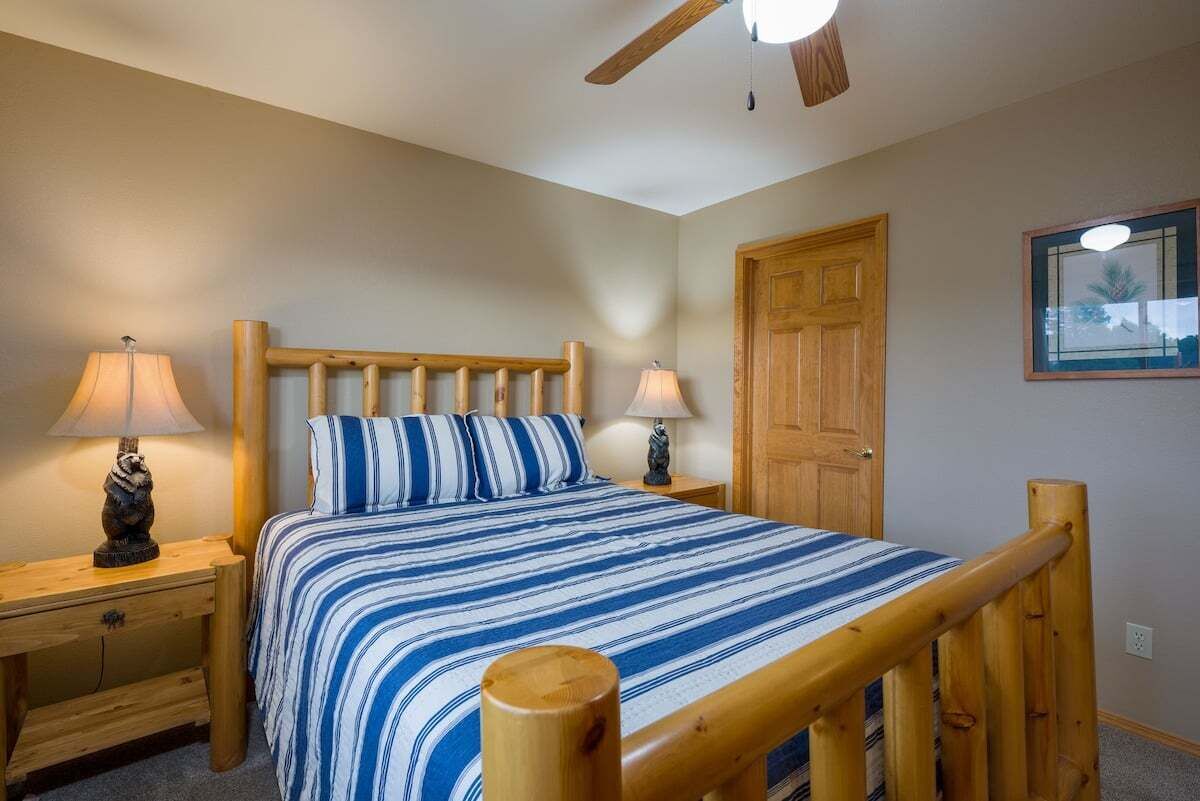 3 chambres, fer et planche à repasser, Wi-Fi gratuit, draps fournis