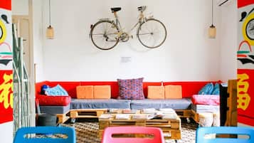 Televisión de pantalla plana