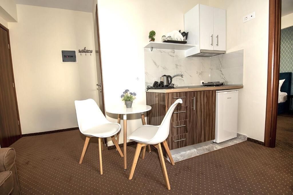 Apartamento, 1 quarto | Área de estar | TV LED