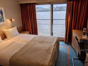 In-room safe, desk, laptop workspace, blackout curtains