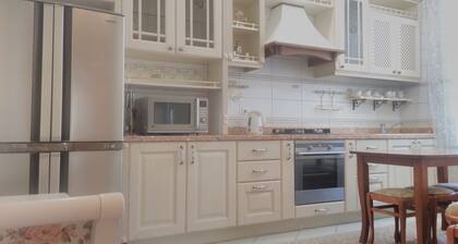 2 rooms Apartment Kiev Center city Pechersk Центр Киев Печерск Крещатик