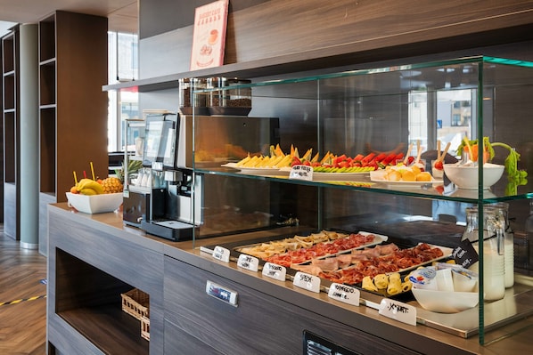 Daily continental breakfast for a fee