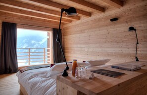 Literie de qualité supérieure, surmatelas, décoration personnalisée
