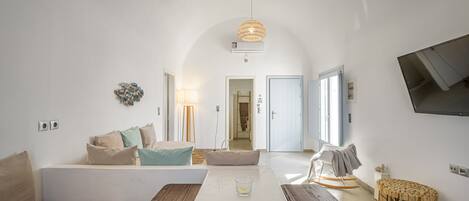 Exclusive Villa, 1 Bedroom (2) | Living area