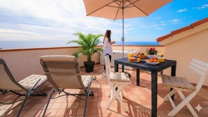 Ảnh chưa phân loại, 4 trong số 16 ảnh, nút
