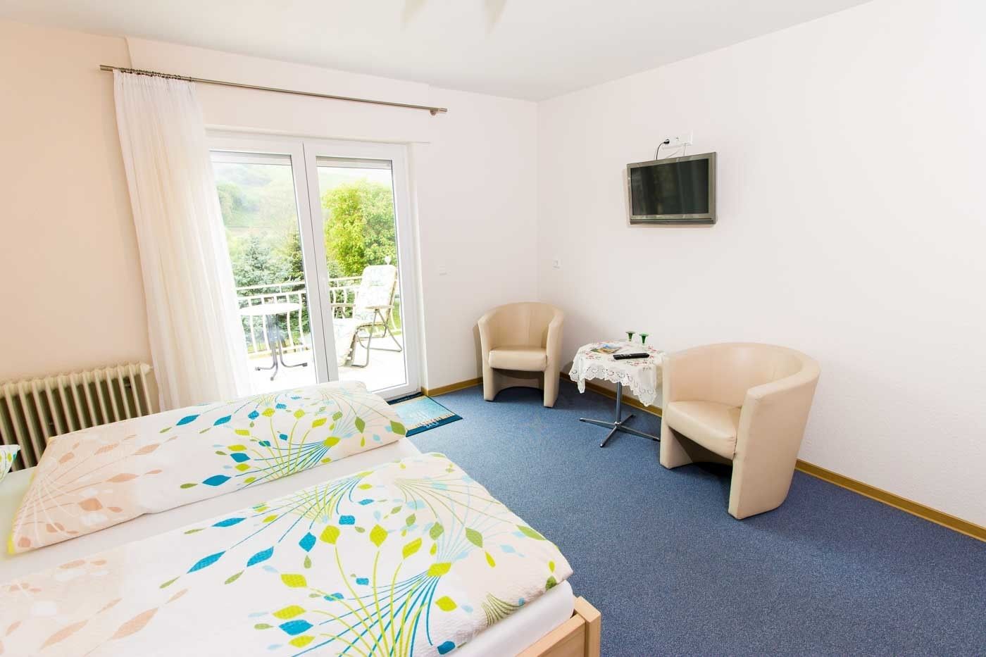 double room, balcony | iron/ironing board, free cots/infant beds, rollaway beds, free wifi