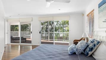 5 soverom, strykejern/-brett, wi-fi (inkludert) og sengetøy