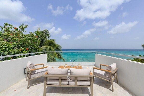 Balcony - Villa Imagine (Prospect)