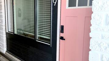 Basic Suite | Individually decorated, individually furnished, free WiFi, bed sheets