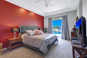 4 bedrooms, WiFi, bed sheets - Camp Bella Vista. 
OFF SEASON MONTHLY SPECIAL OCTOBER 2025 APRIL, MAY &JUNE 2026 (Cathedral City)