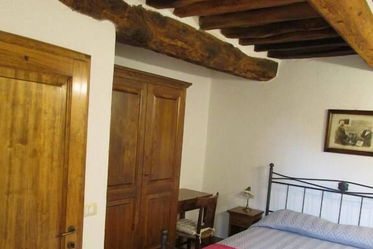 Habitación doble (Lavanda) | Decoración individual, mobiliario individual, escritorio