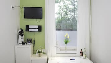 Einzelzimmer, Gemeinschaftsbad (Zürich) | 1 Schlafzimmer, Schreibtisch, kostenloses WLAN, Bettwäsche