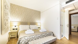 Firemannsrom – familie, 1 queensize-seng med sovesofa