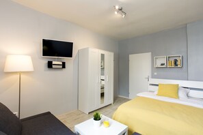 Apartment | 2 bedrooms, desk, iron/ironing board, travel crib - Ferienwohnung Raab (Nuremberg)