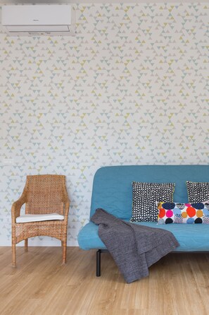 Apartment, 2 Bedrooms | Living area | Flat-screen TV - Vicenza - Via Fantoni (Vicenza)