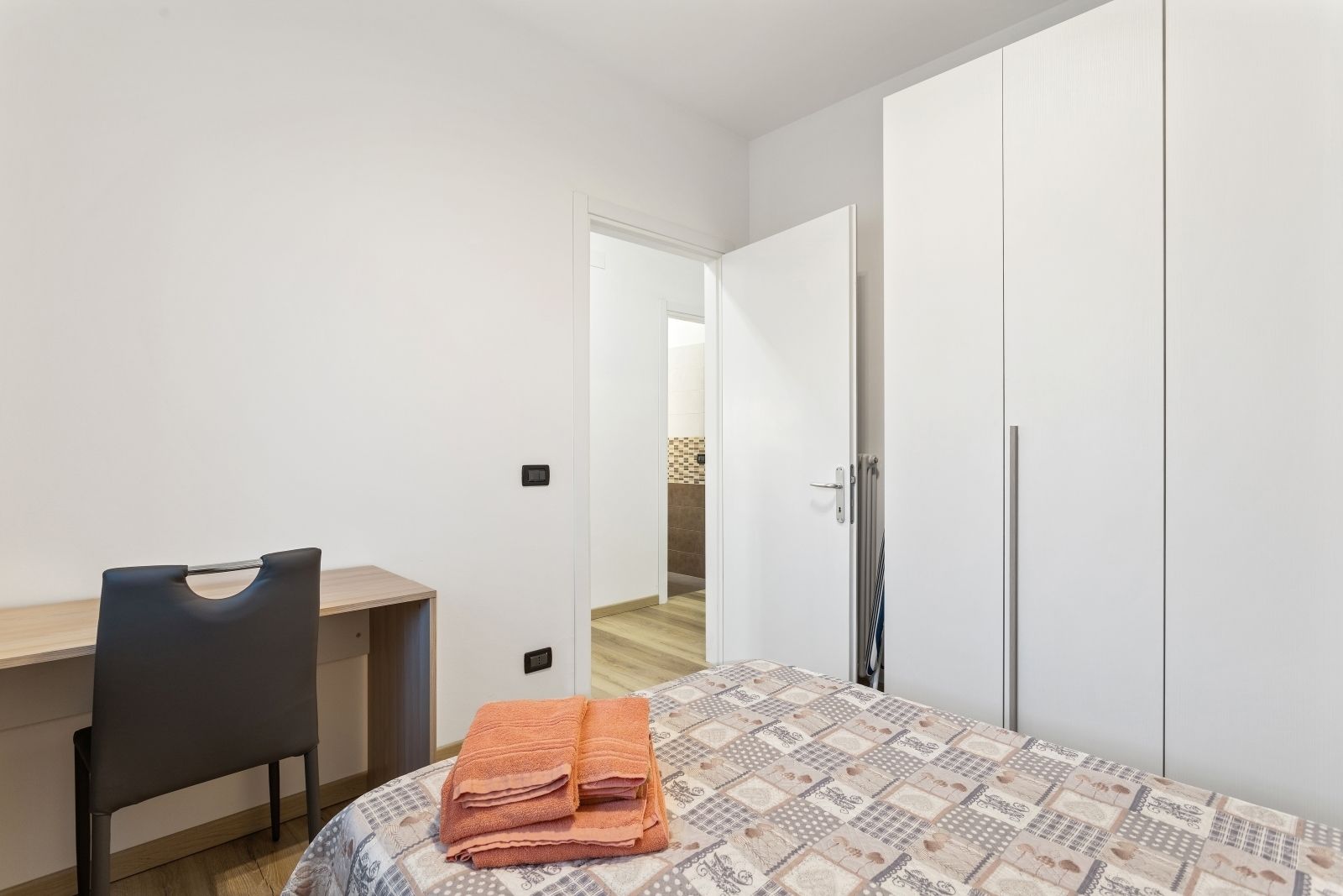 Apartment, 3 Bedrooms | Free WiFi, bed sheets
