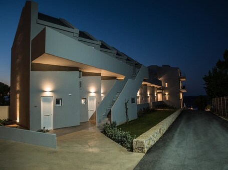 Golden Coast Resort - view 2