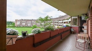 Leilighet, 2 soverom, balkong | Balkong