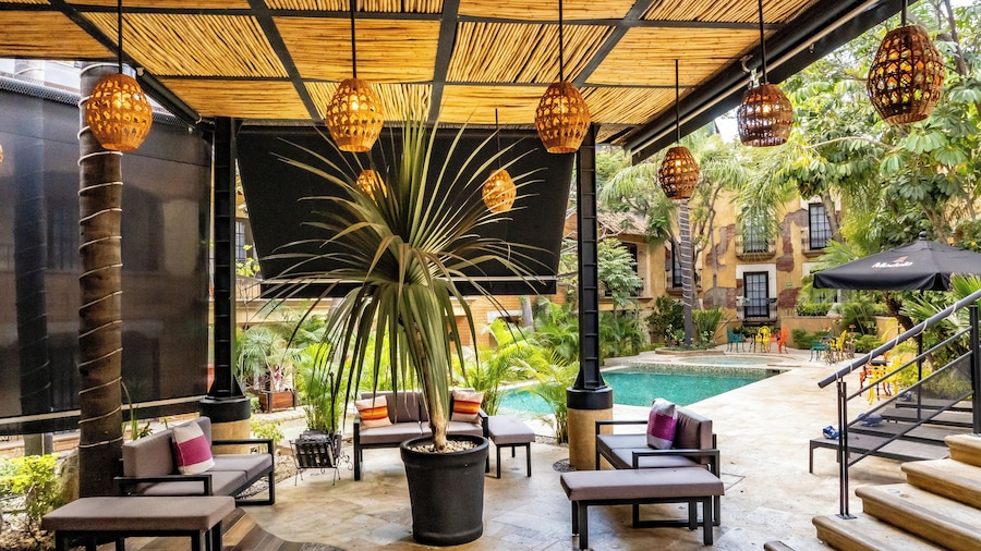 Casa de Adobe Gallery & Luxury Boutique
