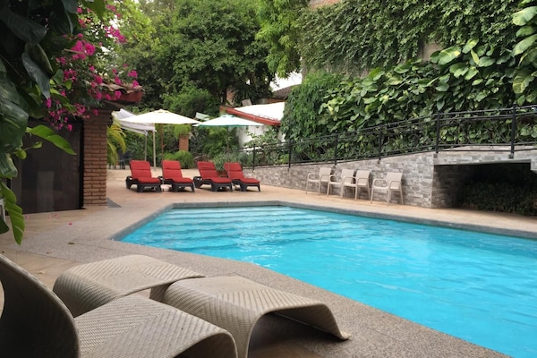 Piscine extérieure
