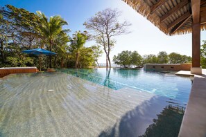 Outdoor pool - Casa Costa Blanca (Santa Cruz)