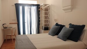 Phòng đôi hoặc 2 giường đơn Tiêu chuẩn | 1 phòng ngủ, minibar, két bảo mật tại phòng, bàn ủi/dụng cụ ủi quần áo 
