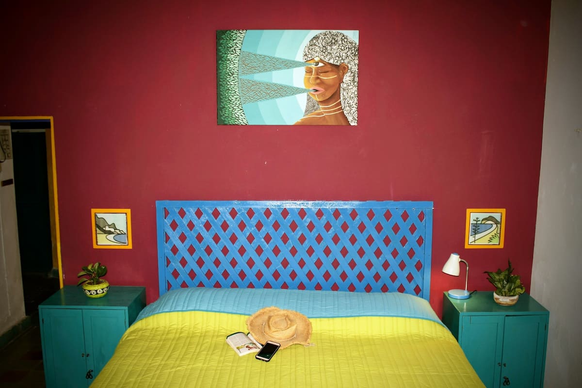 H1 AC Double Room Ensuite | Fer et planche à repasser, draps fournis