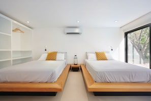 4 bedrooms, in-room safe, free WiFi, bed sheets - Casa Moana (Santa Cruz)