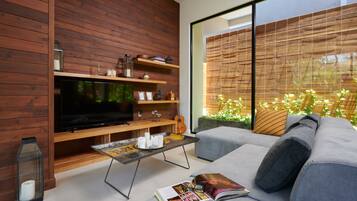 Villa, 4 Bedrooms | Living area | TV