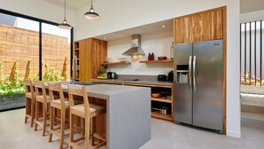 Villa, 4 Bedrooms | Shared kitchen - Casa Moana (Santa Cruz)