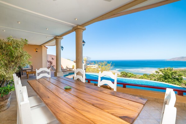 Villa, 4 Bedrooms | Terrace/patio