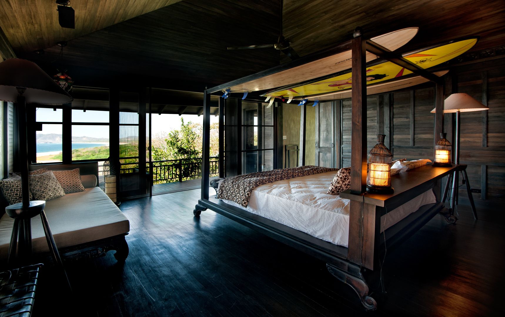 8 bedrooms, in-room safe, free WiFi, bed sheets