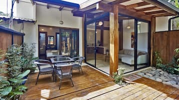 Deluxe Apartment, 2 Bedrooms, Terrace (Almendra) | Terrace/patio