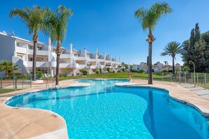 Nicht klassifiziertes Bild, 2 von 32, Schaltfläche