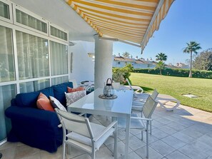 Outdoor dining - K14 Jardines Fase 1 - Apartment (Sitio de Calahonda)