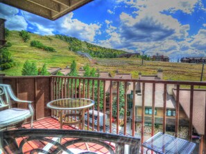 Exterior - Lift Tickets Ski In Access & Hot Tub, Perfect For Couples (Steamboat Springs)