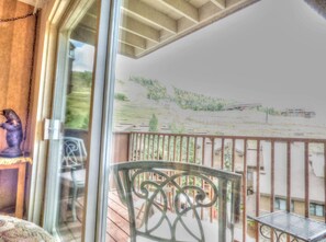 Exterior - Lift Tickets Ski In Access & Hot Tub, Perfect For Couples (Steamboat Springs)