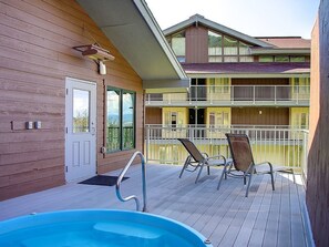 Condo | Spa