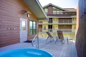 Condo | Pool