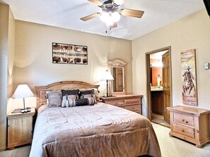 2 bedrooms, iron/ironing board, free WiFi