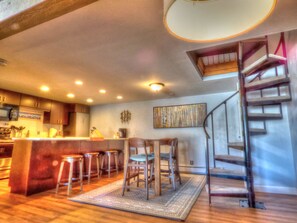 Condo | Private kitchen | Fridge, microwave, stovetop, dishwasher - Lift Tickets Pool, Hot Tubs, Shuttle & Private Deck Mountain Village (Steamboat Springs)