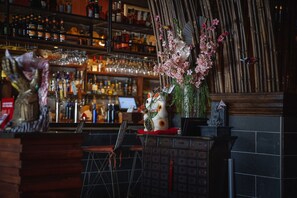 Bar (on property) - Picture Relaxing in This Idyllic Townhome in West Palm Beach, West Palm Beach Townhome 1848 (West Palm Beach)